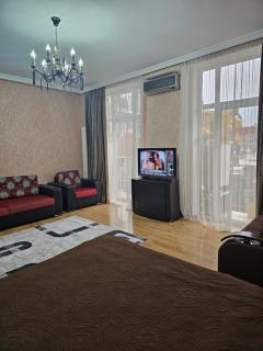 Apartments in the historical center of Batumi, near the seaside park - 9