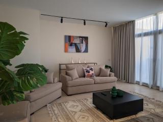 Cozy penthouse with prime location - 0