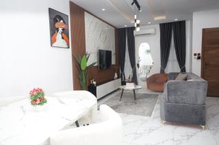 Modern 3 Bedroom Apartment with Swimming Pool, WiFI, Children's Playground & 24HRS Light - 3
