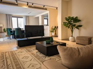Cozy penthouse with prime location - 2