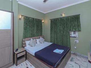 FabHotel Urban Bloom - 0