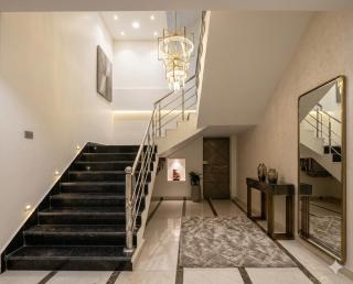 Hotel BM Velvet-The Premium Rooms 5 Min Walk From Haiderpur Badli Mor Metro Station - 5