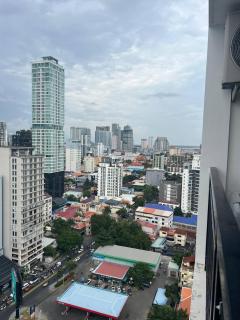 N&D Real Hope Residence Phnom Penh - Pool And Gym - 4