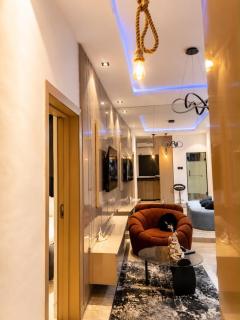 Cozy 1-bedroom at Alagomeji Yaba - 1