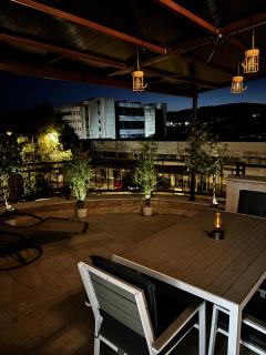 Cozy Corner Apartments - 9