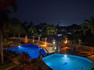 Marakuya Jakaranda Villas and Studios Lovina with Shared Pool - 8