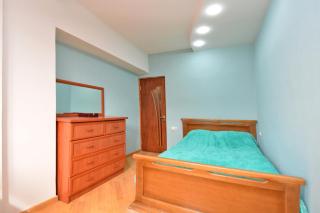 1BR Apartment by ArmStay - 5 min walk to Republic Square - 9
