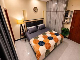 Luxury 2 bedrooms with kitchen & lounge in Al Rehman Garden Phase 2 - 0
