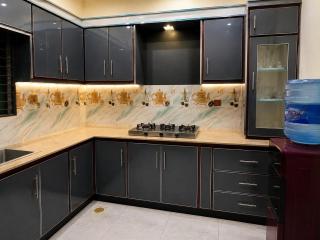 Luxury 2 bedrooms with kitchen & lounge in Al Rehman Garden Phase 2 - 4