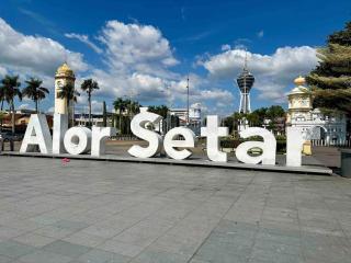 Alor Setar Homestay at Kuala Kedah 4 Rooms 2 Bathroom - 0