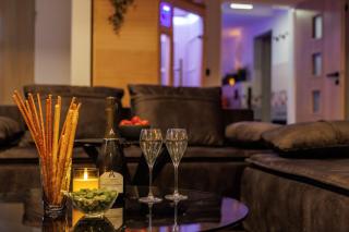 Nero & Cognac Suite - Prague 4 - 1