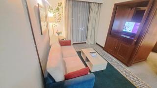 Arvella Residence times square kl - 5