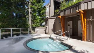 Painted Cliff 28 | Ski-In-Ski-Out Townhouse on Blackcomb w/ Hot Tub, Fireplace, Parking - 8