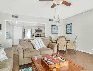 Renovated Beachfront Condo with Ocean Views - 9