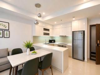 The Tresor 2 Bedroom 2 Toilet Apartment - Downtown Saigon - 4