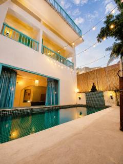 4 Bedroom Villa Baga Beach Calangute - Private Plunge pool - Kitchen - Wifi - TV - 6