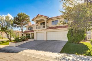Extended-Stay Vegas Retreat w/ Private Pool & Spa - 8