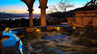 Breathtaking view 350 mtrs from the beach, Jacuzzi - 1
