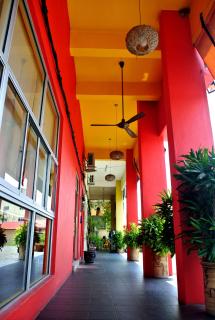 Wau Hotel & Cafe - Jerantut - 4