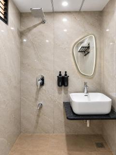 Hotel Teerth by Arrow - Near Dwarkadhish Temple - 8