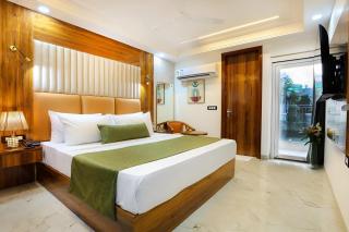 Hotel Signature Suites - 8