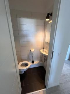 3 BR Apartment, Parking, 6 Singlebeds, Balcony, 5min to Autobahn A7 - 7