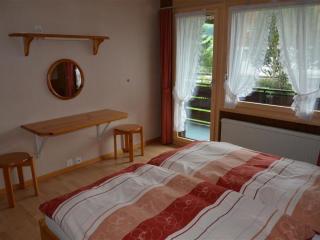 Apartment Mösli - Zimmerli Appartement-Fewo- Dusche oder Bad- WC 2-Bettwohnung by Interhome - 1