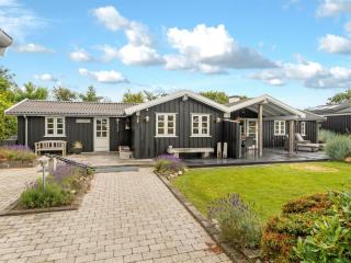 Holiday Home Tian - 1km from the sea by Interhome - 0