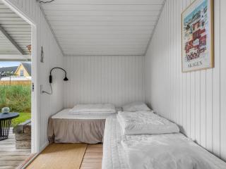 Holiday Home Tian - 1km from the sea by Interhome - 1