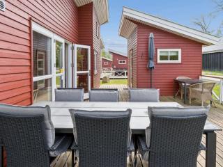 Holiday Home Sannie - 2-8km from the sea by Interhome - 5