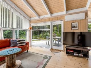 Holiday Home Naninja - 924m from the sea by Interhome - 5