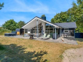 Holiday Home Wreth - 1-5km from the sea by Interhome - 5