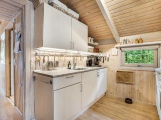 Holiday Home Pia - 685m from the sea by Interhome - 4