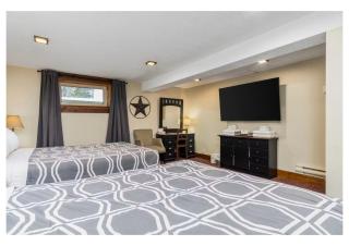 Rustlers Lodge - 2