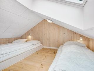 Holiday Home Arsi - 350m from the sea by Interhome - 1