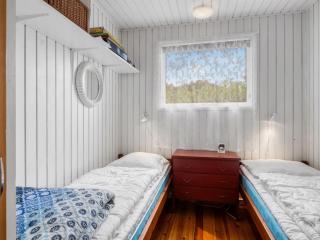 Holiday Home Frerich - 450m to the fjord by Interhome - 3