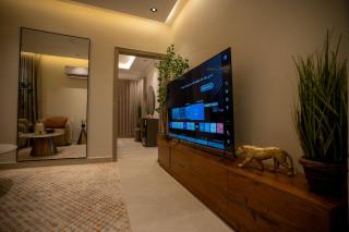 One-bedroom apartment with a living room, opposite the financial center, with smart access - 3