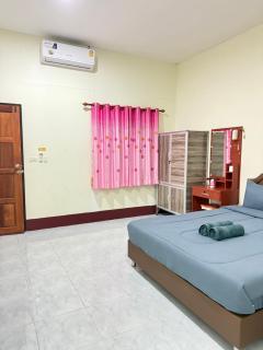 Nassaroh Guesthouse - 1