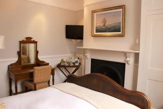 Chantry Hotel - Bury St Edmunds - 1