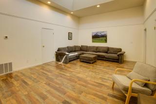 Main Street Retreat w/ Game Room! 6 Mi to Skiing - 7