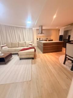 Modern 2BR Suite in Parklands - 6