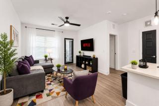 Modern Frisco Escape 2BR, Pool and Gym - 1