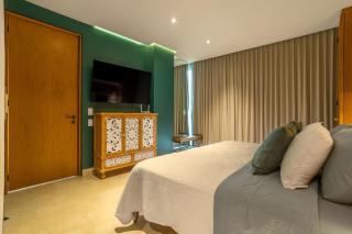 Zantamar Beachfront Luxury Condo 2 Bedrooms with Ocean View - 1