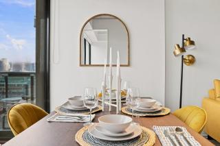 Sleek 1BR Montreal Stay - Gym - Sleeps 4 - 3
