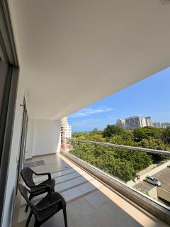 Apartamento moderno cerca de la playa - 1
