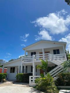 Glitter Bay Holiday Rentals - 6