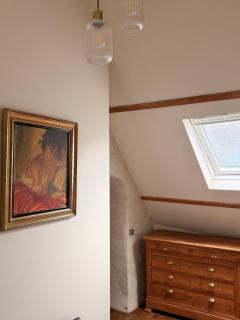 Peregrine House, Elegant Apartment, Historic centre of Valognes - 4