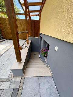 Appartement mit separatem Eingang und Stellplatz - 7