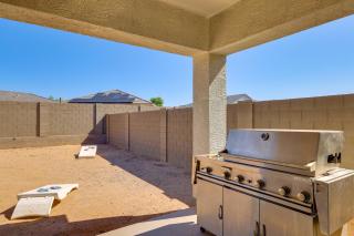 Yard, Patio & Spacious Interior! Casa Grande Home - 9
