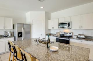 Yard, Patio & Spacious Interior! Casa Grande Home - 6
